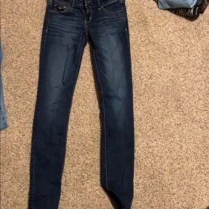 Super cute dark blue Hollister skinny jeans